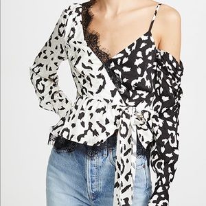 Leopard-print one shoulder top
